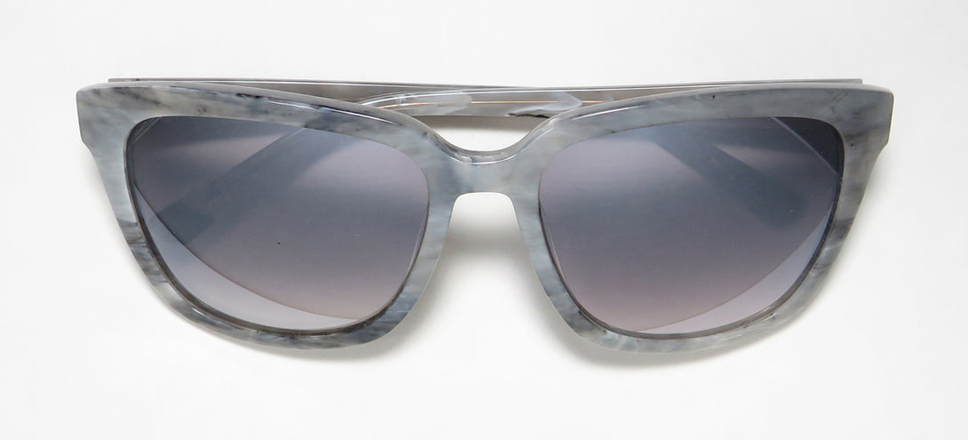 Isaac Mizrahi 30206 Sunglasses