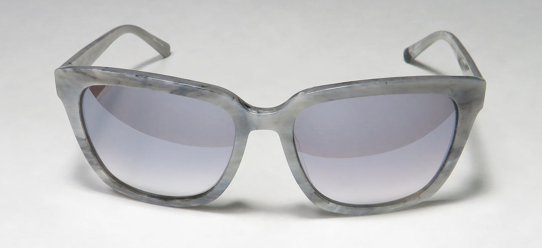 Isaac Mizrahi 30206 Sunglasses