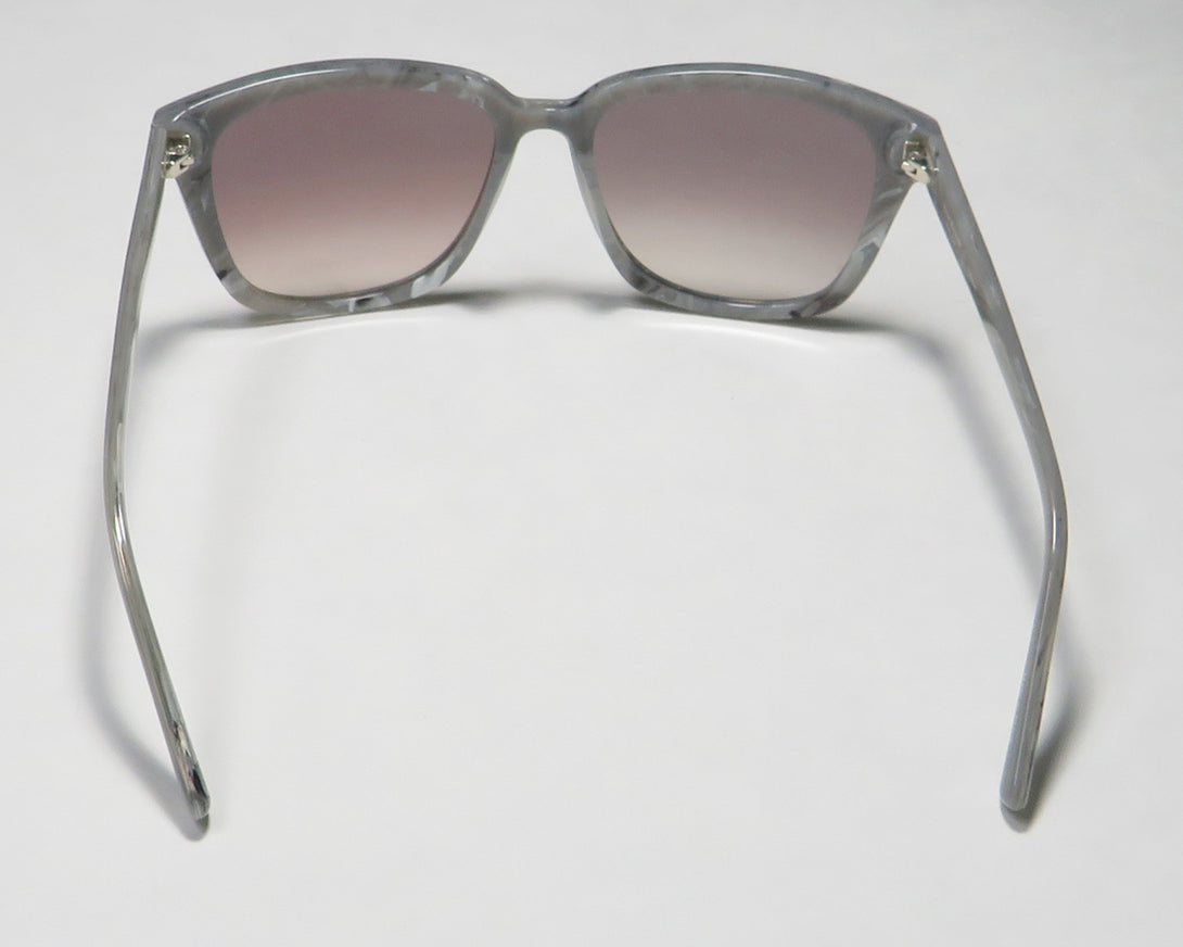 Isaac Mizrahi 30206 Sunglasses