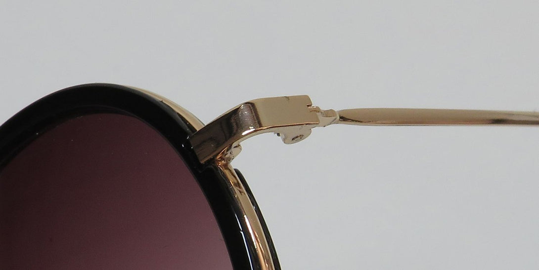 BCBG Bcbgeneration 3042 Sunglasses