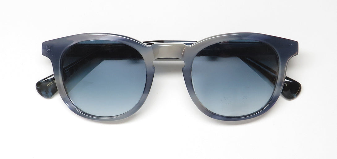 Vera Wang V471 Sunglasses